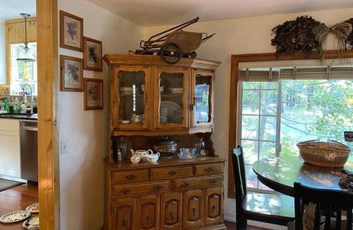 Christmas Valley House | Tahoe Cottage Perfect for Couples and Outdoor Enthusiasts