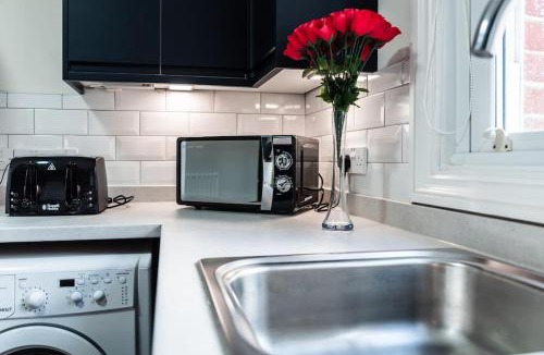 Botley House | Silver SA ,2 bed cottage Botley