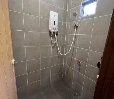 Bayas House | Lot 1488