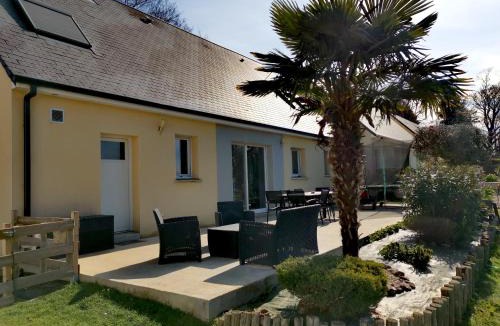 Fay House | Chambre proche circuit du mans