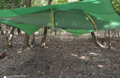 Montcaret Other | Le tent'suspendu