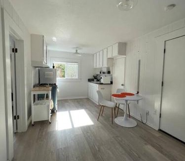 Seabright Villa | Queen of Seabright!