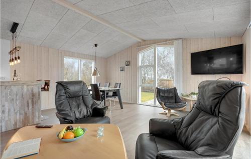Frolunde House | 3 Bedroom Lovely Home In Slagelse