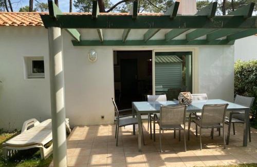 Saint-Jean-de-Monts House | Residence Le Victoria