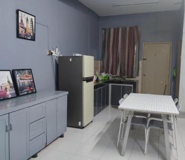 Batu Berendam Apartment | FZ Studio Home Melaka