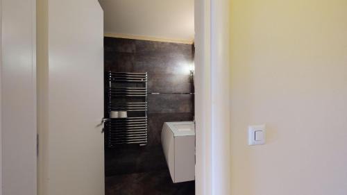 Madulain Apartment | Chesa Seraina Abitaziun Seraina 8 - Tabacco - Madulain