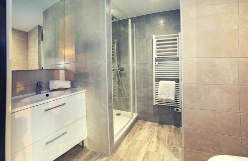 Viriat Apartment | 2# LE CLOS DE TANVOL - Topdestination-Bourg***