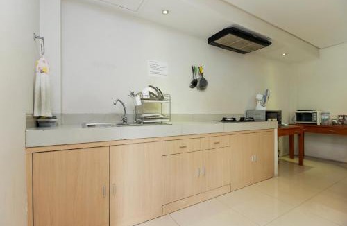 Grogol Utara House | RedDoorz @ Patal Senayan 4