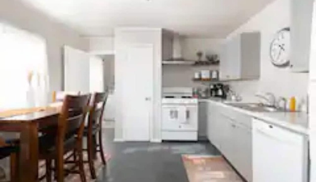 *Discount* Fast Wifi, Beautiful Home near Route 66, Palo Duro Canyon, & Shopping