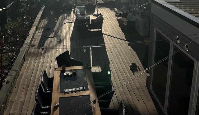 Absolute beachfront oceanfront home. Unobstructed views of the city, Mornington