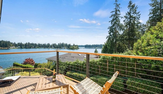 Casa Cielo NEW! Steilacoom Lakefront Retreat