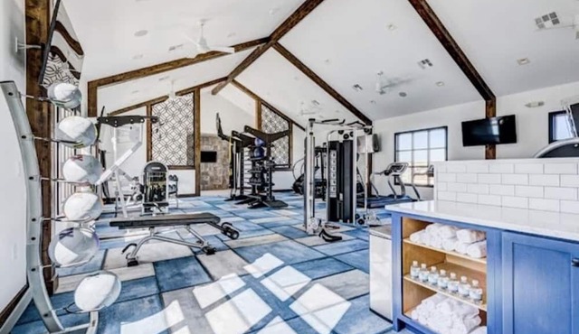 Very luscious and spacious apartment for your family