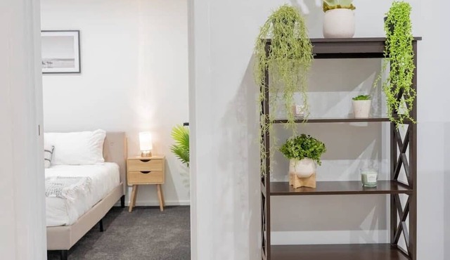 Modern Bendigo Haven Near Hospital: Comfort & WiFi