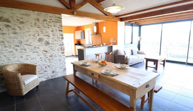 Gite Leynhac, 2 bedrooms, 4 persons