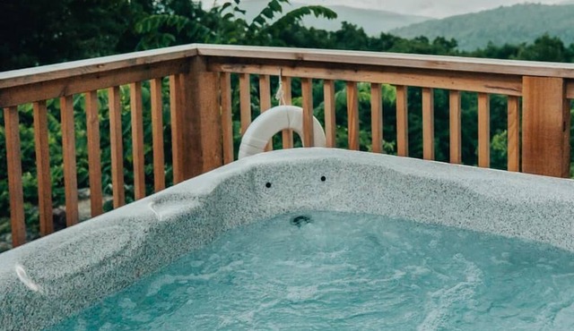 Buffalo River Cabin w/Hot Tub