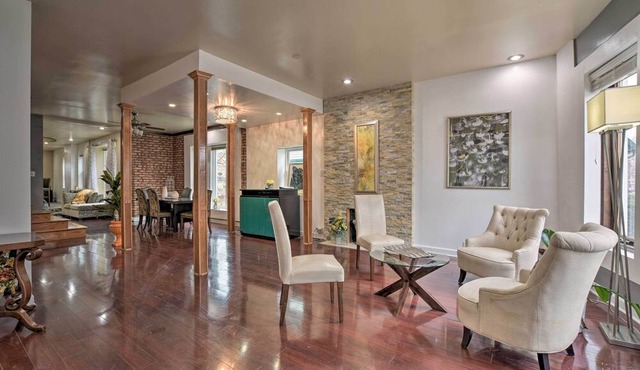 Historic Chicago Home < 1 Mi to Lake Michigan