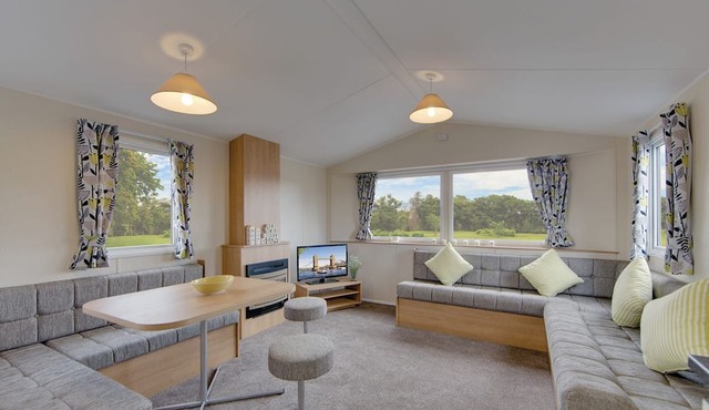 3 bedroom accommodation in Kilwinning,