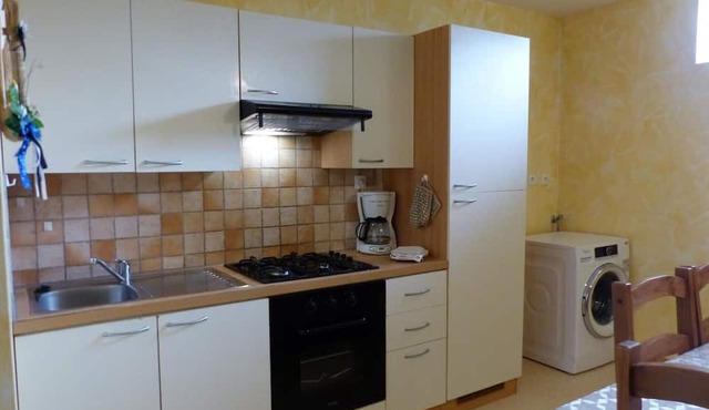 Apartment Saint-Palais (Allier), 2 bedrooms, 6 persons