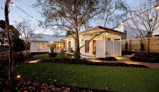 Months and Seasons NEW Premium Country House