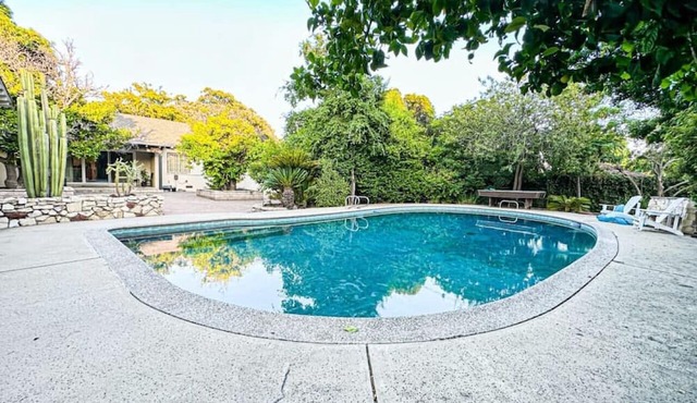 Gorgeous 6 BR House With Pool - Lou-SF