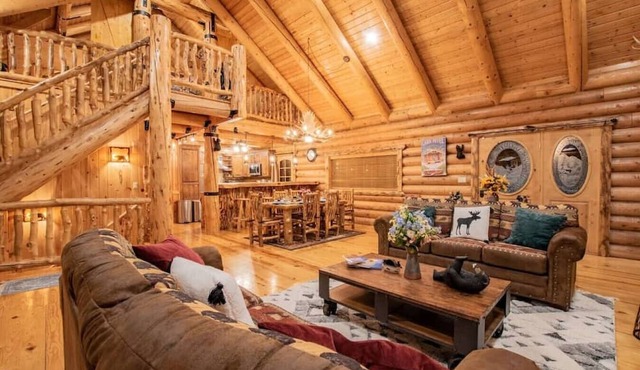 The Moose & Bear Cabin at Timpanogos