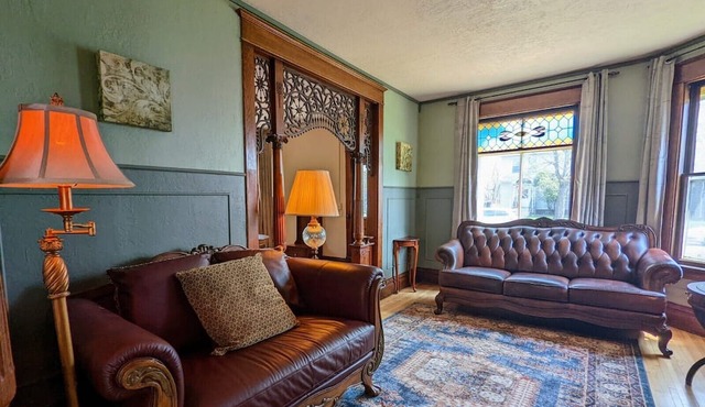 Historic House | Frederick J. Loss