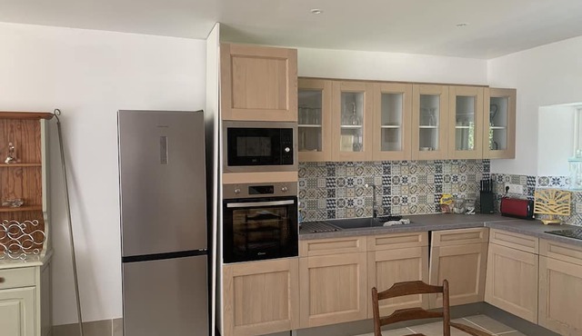 The Petite Barn, 5 minutes from Gargilesse, 15 minutes to A20.