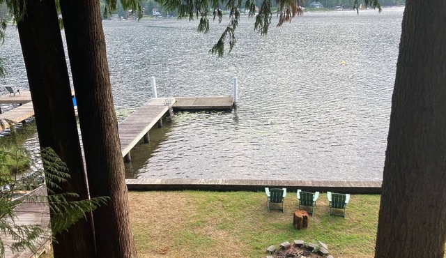 Charming Waterfront Mid Century Waterfront Cabin w/ Hot Tub + Breathtaking Views