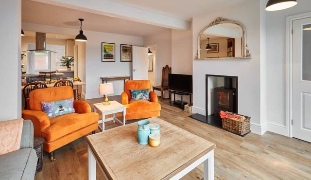 Host & Stay | The View at Orchard View