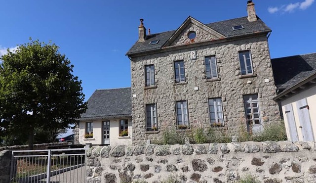 Gite La Trinitat, 4 bedrooms, 12 persons