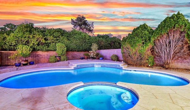 Amenities Galore! Outdoor Living & lots of Games