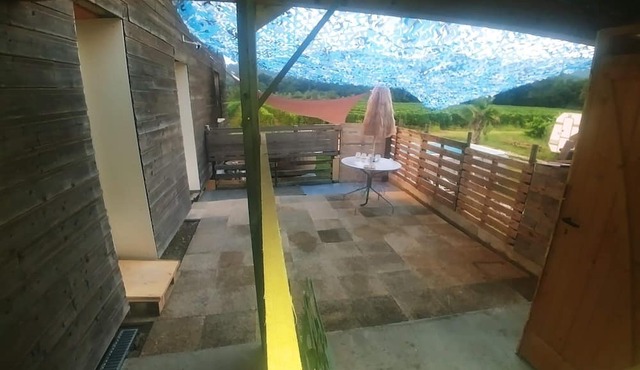 Villa between fields and vines