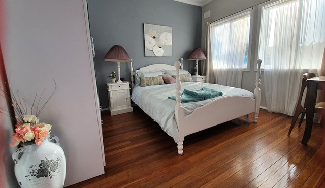 Wanda Beach and Cronulla Golf Course - 5 min walk - Quiet street