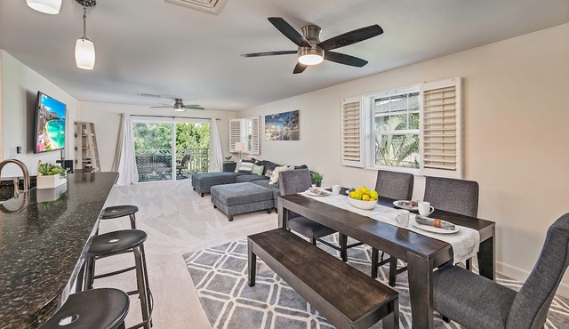 Fantastic Home in Exclusive Golf Community w/Pool *Professionally Sanitized*