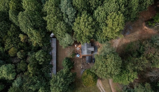 10 mins from Shenandoah National Park ~ Cozy Cabin