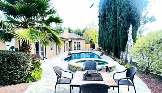 Vacation Paradise-Just A Big WOW - EN-BUR