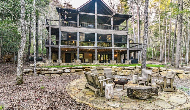 Fly Fish, Tube & Relax on The Toccoa River-Aska Adventure- 10 Mins from Dwntn BR