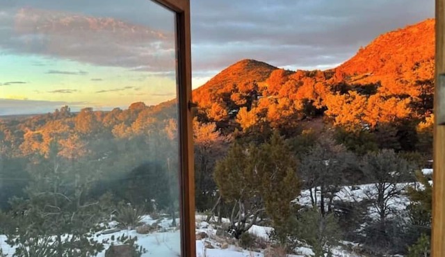 Mary Ann’s Mountain Retreat-CASA