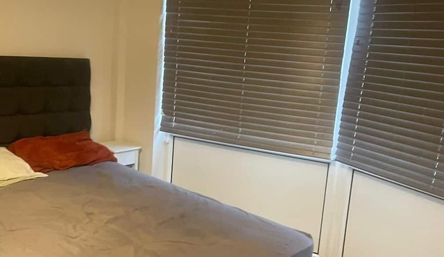 Private room in Ealing