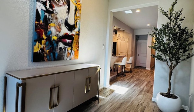Stay with Sesan at Bella Terra Home 1nRoom in Richmond, TX