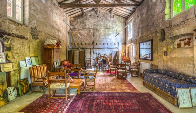 Charming 17th century mill 15 minutes from Bordeaux and Saint-Emilion