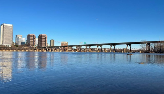 RVA Getaway! Just minutes from downtown Richmond.