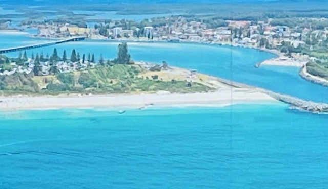 Tuncurry Tranquility family and dog friendly house conveniently located