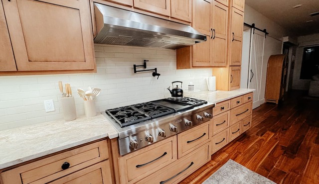 Snake River Estate - Direct River Access & Firepit