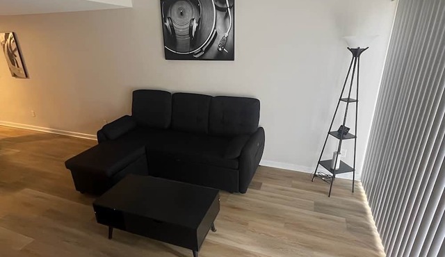 Centrally Located 2bd/1.5 Bath Apartment Mins Away from FSU/FAMU/TSU