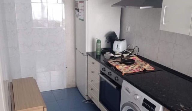 ROOM IN THE CENTER