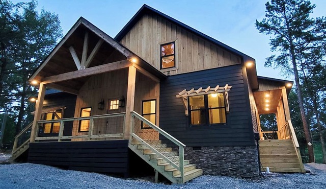Cedar Pointe Lodge