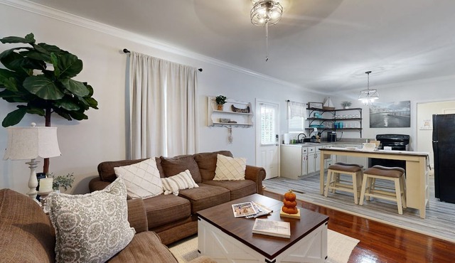 Cozy home- Close to Lake and Boat Ramp