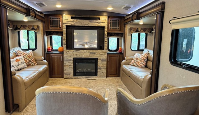 Glamping in the heart of Emmett