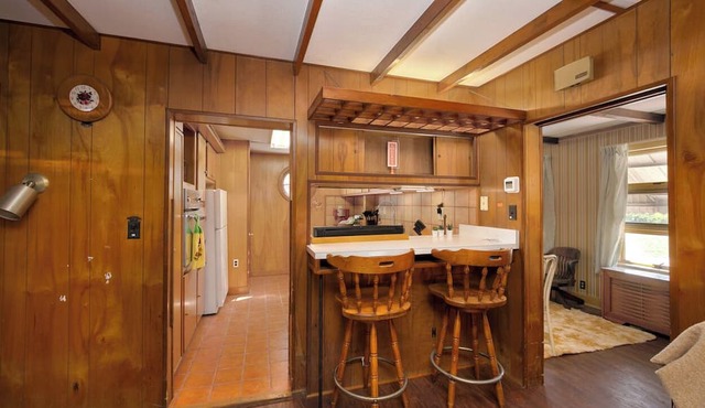 Retro 70s Near MM103 Gap Trail